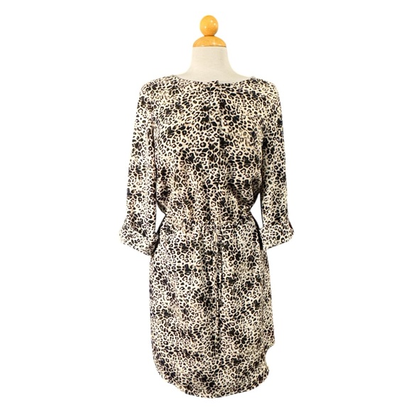 Vince Camuto Dresses & Skirts - Vince Camuto Beige and Black Leopard Print Midi Dress